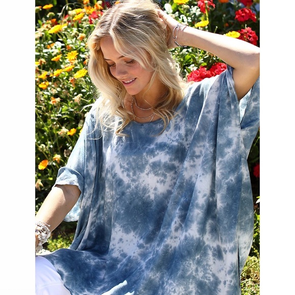 Oversized Tie Dye Cover Up - Picture 5 of 7